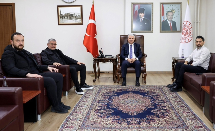 Konyaspor Yönetimi ve İlhan Palut’tan Vali İbrahim Akın’a Ziyaret