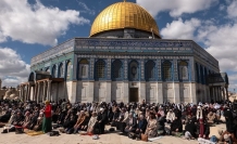 Mescid-i Aksa’da Ramazan Coşkusu: İsrail Engeline Rağmen 100 Bin Saf!