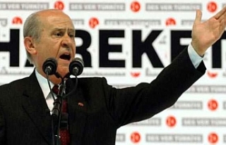 Bahçeli’den 15 Yıl Sonra Gelen "Püskevit"...