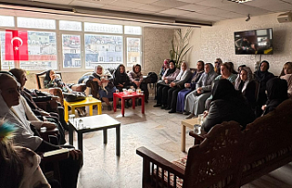 Bakan Vedat Işıkhan’ın Ablası Seyhan Işıkhan...