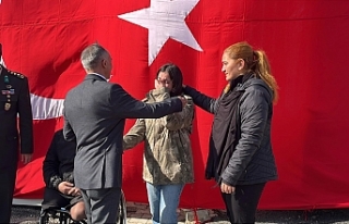 Depremzede Beliz ve Kahraman Albayın Duygulandıran...