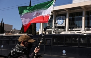 Hamaney’in Ölümü Sonrası İran Ayakta: Yüz...