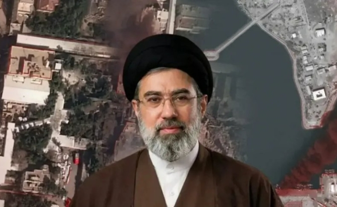 Hamaney Dönemi Sert Başladı: "Diz Çökmeden Barış Yok!"