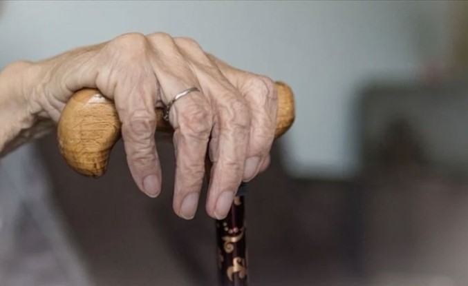 Türkiye'nin Yaşlılık Dosyası: 1,8 Milyon Yaşlı Tek Başına Yaşıyor!