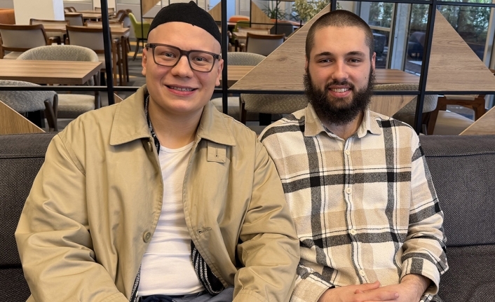 Almanya’dan Bursa’ya Uzanan Hidayet Yolculuğu: İki Alman Genci Nasıl Müslüman Oldu?